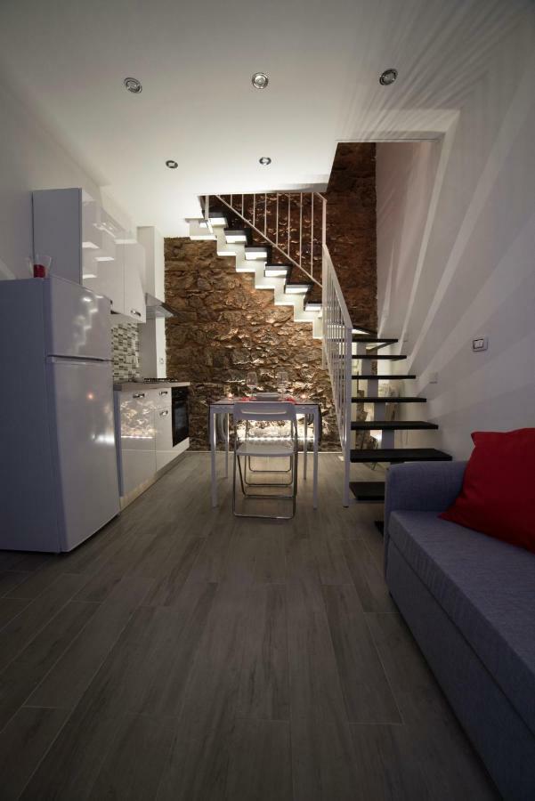 Loft Ramondetta 30Tre Apartment Катания Екстериор снимка