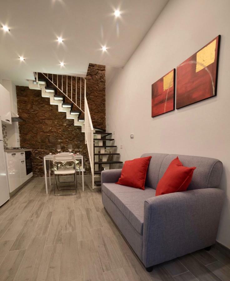 Loft Ramondetta 30Tre Apartment Катания Екстериор снимка