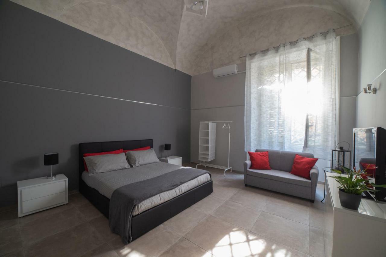 Loft Ramondetta 30Tre Apartment Катания Екстериор снимка